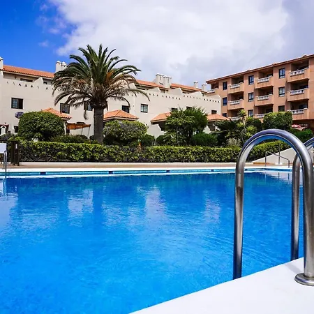 Bright House With Working Space El Médano