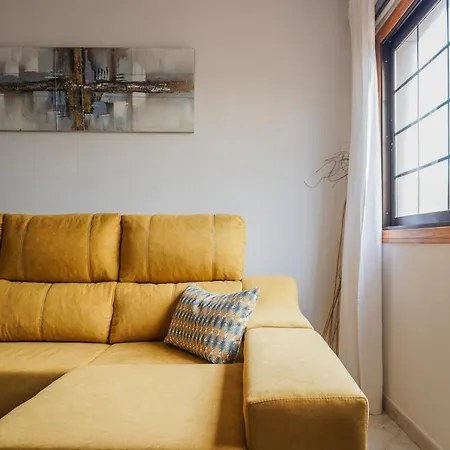 Bright House With Working Space El Médano
