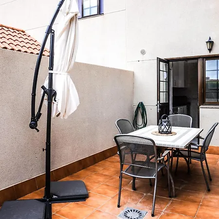 Bright House With Working Space El Médano
