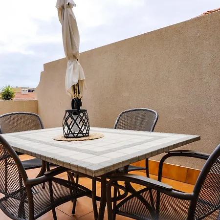 Bright House With Working Space Apartament El Médano