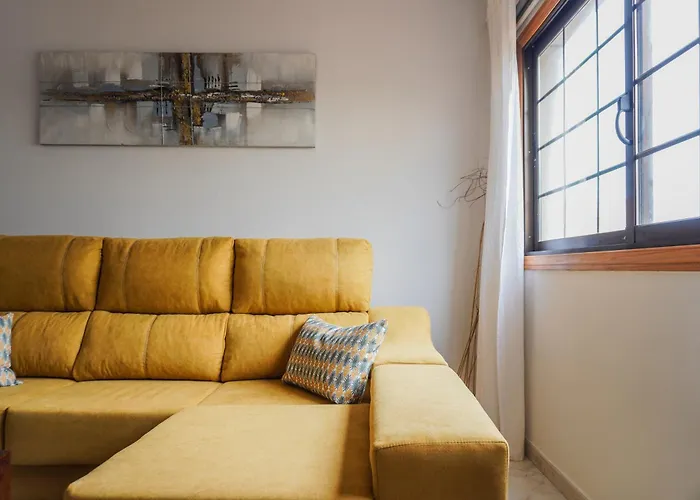 Bright House With Working Space El Médano