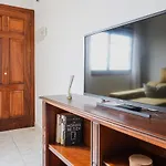 Bright House With Working Space Διαμέρισμα *