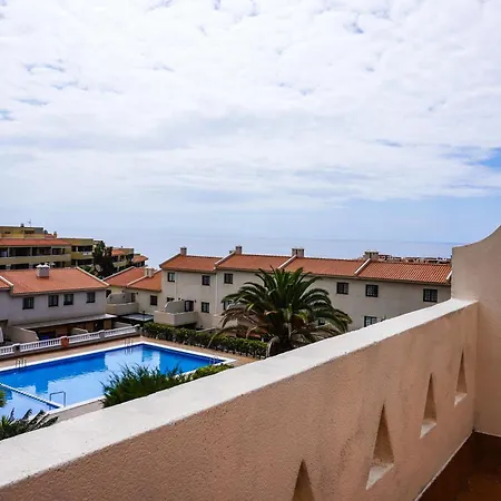 Bright House, Pool & Workspace Near Medano El Médano