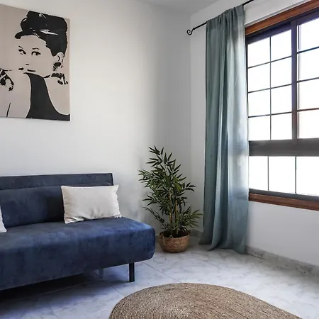 Bright House With Working Space