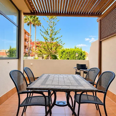 Bright House, Pool & Workspace Near Medano El Médano