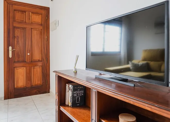 Bright House With Working Space Apartmán *