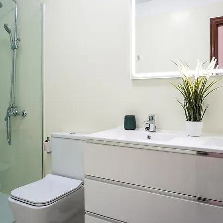 Bright House With Working Space